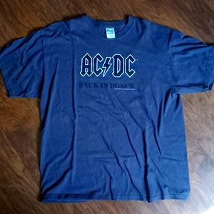 Vintage 2008 AC/DC Back in Black short sleeve tee sz XL